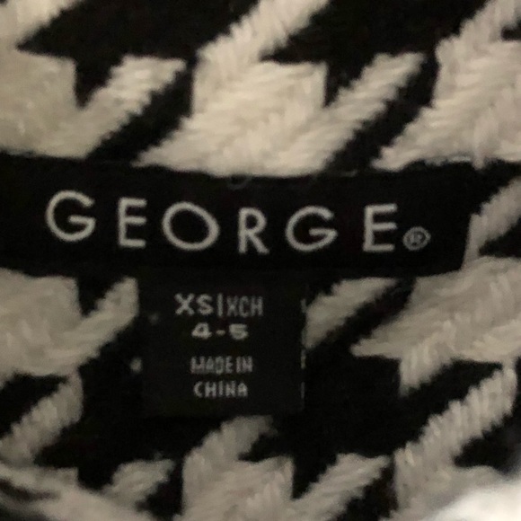 Girls winter coat size 4/5 - Picture 3 of 4